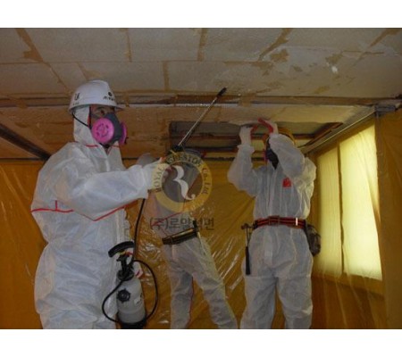 안전하고 저렴한 석면해체 제거공사 신속하고 깔끔한 마무리
           저렴한 공사 거품없는 공사는 (주)로얄석면에서 문의하세요